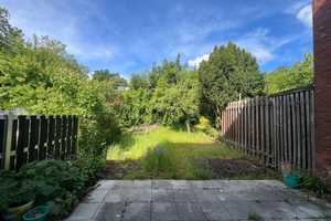Zentral und grün gelegenes Reihenhaus für Gartenfreunde! – Hamburg – Vorschaubild 11