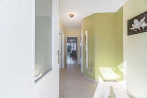 Familienfreundliches Reihenmittelhaus in ruhiger Lage! Bezahlbar durch Erbpacht! – Die vollständige Adresse der Immobilie erhältst du vom Anbieter., 81825 Gartenstadt Trudering, München – Vorschaubild 3