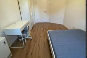 Möbliertes WG Zimmer in charmanter Altbau-WG im Herzen von Mannheim – Lange Rötterstraße 24, 68167 Neckarstadt-Ost/Wohlgelegen, Mannheim – Vorschaubild 2