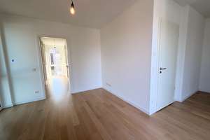 Stadthaus im Erstbezug in Lokstedt! – Die vollständige Adresse der Immobilie erhältst du vom Anbieter., 22529 Hamburg-Altstadt, Hamburg – Vorschaubild 8