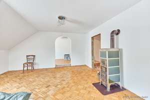 In ruhiger Lage von Schönbrunn: Einfamilienhaus, teilrenoviert und mit PV-Anlage, Wärmepumpe, sowie  – Die vollständige Adresse der Immobilie erhältst du vom Anbieter., 69436 Schönbrunn – Vorschaubild 14