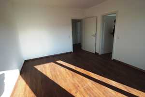 Sanierte, moderne 2 ZI-Wohnung ideal für 1Pers. Haushalt in W-Elberfeld mit Balkon ! – Deweerthstr. 122, 42103 Wuppertal – Vorschaubild 5