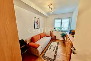 Property thumbnail 12