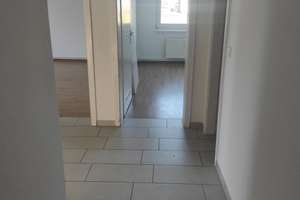 Gepflegte 3-Zimmer-Wohnung mit Balkon im Seeviertel Salzgitter – Riesentrapp 24, 38226 Lebenstedt, Salzgitter – Vorschaubild 1