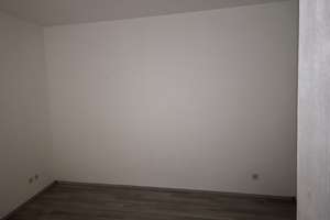 Ansprechende 1,5-Raum-Wohnung mit EBK und Balkon in Braunschweig – Die vollständige Adresse der Immobilie erhältst du vom Anbieter., 38102 Viewegsgarten-Bebelhof, Braunschweig – Vorschaubild 3