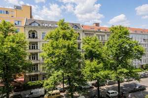 2-Zimmer-Wohnung fußläufig zum Savignyplatz – Die vollständige Adresse der Immobilie erhältst du vom Anbieter., 10623 Charlottenburg, Berlin – Vorschaubild 2