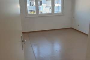 Stuttgart Mitte: 3-Zimmer-Wohnung im 4. Obergeschoss