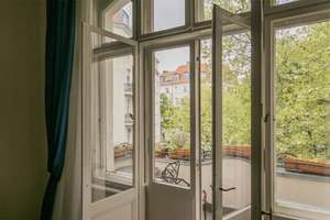 Vom Schönen das Schönste! bezugsfreie 200 qm mit Blick auf den Platz in der Giesebrechtstraße – Giesebrechtstraße 5, 10629 Charlottenburg, Berlin – Vorschaubild 3