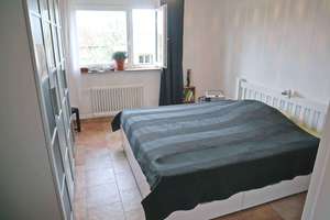 HEISS BEGEHRT!! Hervorragend geschnittene 4-ZKBB in gepflegtem Haus in ruhiger Lage von F-Fechenheim – Meersburgerstraße 00, 60386 Fechenheim, Frankfurt am Main – Vorschaubild 2