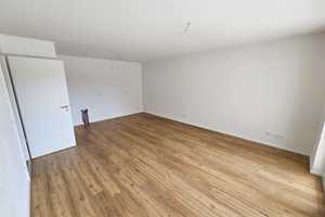 Geschmackvolle 2-Zimmer-Hochparterre-Wohnung mit geh. Innenausstattung mit Balkon in Waldkraiburg – Aussiger Straße 29, 84478 Mühldorf am Inn (Kreis) – Vorschaubild 7