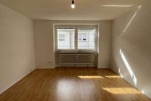 Attraktive 2-Zimmer-Wohnung in Pforzheim mit Einbauküche und Keller – Die vollständige Adresse der Immobilie erhältst du vom Anbieter., 75175 Südweststadt, Pforzheim – Vorschaubild 2