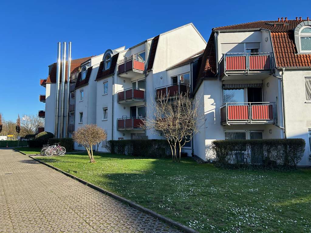 Immobilie in Kehl - 2 Zimmer-Wohnung mit Balkon und TG -Stellplatz in Kehl - Bild 3