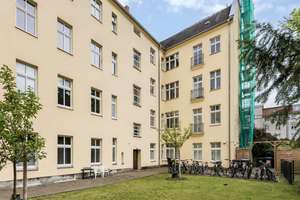 Großzügiger Altbauklassiker in ruhiger Lage - bezugsfrei ab August 2027 – Plönzeile 26, 12459 Oberschöneweide, Berlin – Vorschaubild 4