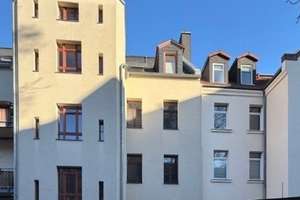 Stilvolle 5-Zimmer‑Wohnung in denkmalgeschütztem Ensemble
in Leipzig-Lindenau mit Balkon – Die vollständige Adresse der Immobilie erhältst du vom Anbieter., 4177 Altlindenau, Leipzig – Vorschaubild 3