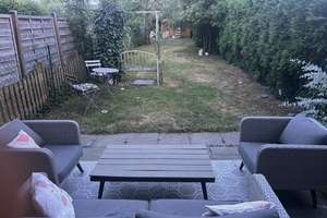 Reihnmittelhaus mit 200qm Garten im Herzen Düsseldorfs