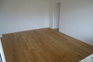 Zentrale 2-Zimmer-Wohnung Laimer Platz, ruhig, Balkon, Durchgangszimmer,  Garage – Fürstenrieder Str. 74, 80686 St. Ulrich, München – Vorschaubild 1