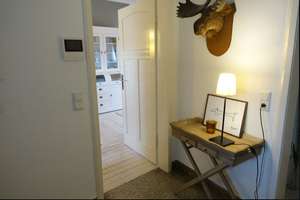 Charmantes, vollmöbliertes Dachgeschoss-Apartment: einfach einziehen und wohlfühlen – Frohnhofstraße 80, 50827 Ossendorf, Köln – Vorschaubild 5
