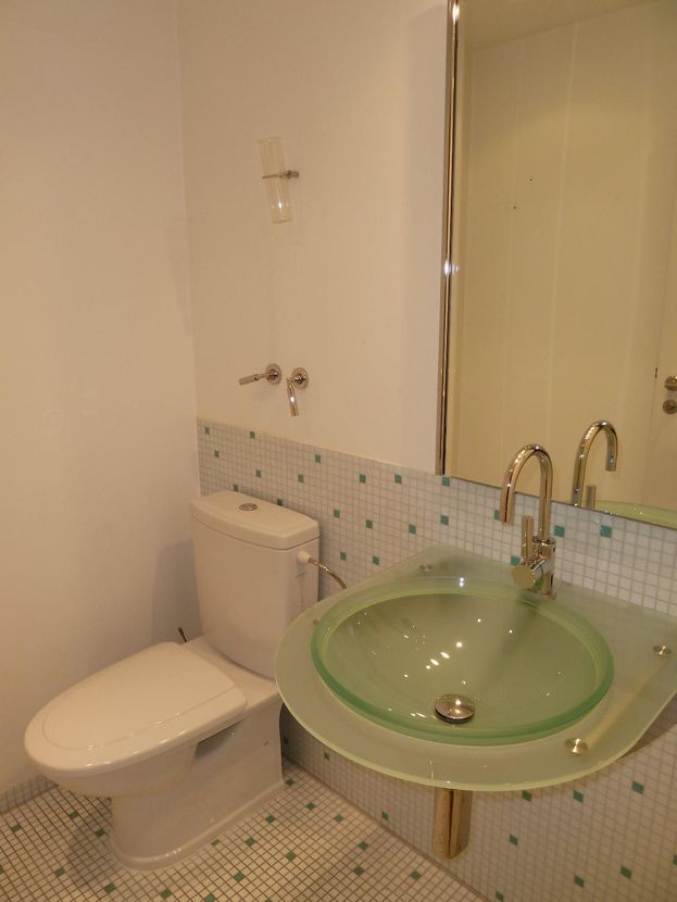 Traumwohnung in Westendlage... V-E-R-M-I-E-T-E-T.. image 5