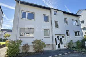 Lichtdurchflutete 3-Zimmer-Dachgeschosswohnung mit Stellplatz in Bonn-Duisdorf