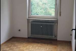 Familienfreundliches Reihenmittelhaus mit 5 Zimmern, Wintergarten und Garage in Ilvesheim – Michelstadter Straße 43, 68549 Ilvesheim – Vorschaubild 4