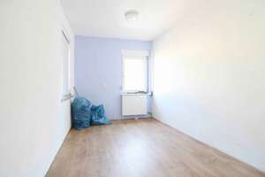 Einfamilienhaus mit Scheune, Pool und ca. 28.600 m² Grundstück – renovierungsbedürftig – Die vollständige Adresse der Immobilie erhältst du vom Anbieter., 9669 Frankenberg/Sachsen – Vorschaubild 5