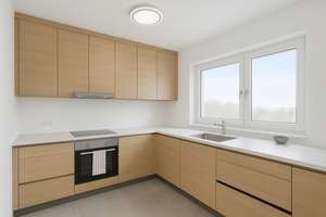 Zeitlose Eleganz in Split-Level-Bauweise – mit Kamin, Garage und Dachausbauoption – Die vollständige Adresse der Immobilie erhältst du vom Anbieter., 50126 Bergheim – Vorschaubild 8