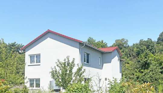 Bild von Top Neubau: 2- Famhaus o. Familiendomizil m. Praxis-/Gewerbefläche - Energie A+, Carport u. XL- GS!
