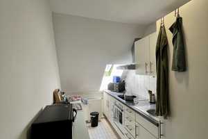 WG-ZIMMER DIREKT AM MARIENPLATZ  | TOP LAGE & VERKEHRSANBINGUNG – Filderstraße 59A, 70180 Stuttgart – Vorschaubild 6