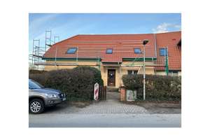 Geräumige Wohnung in ruhiger Nachbarschaft (Erstbezug nach energetischer Sanierung)