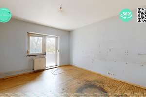 Potenzial pur – Zentral – Vermietungsstark: 3-Zi-ETW in der Weststadt mit hohen Decken & Balkon