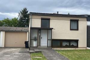 ESCHBERG : Gepflegter WOHNTRAUM mit versetzten WOHNEBENEN und tollem GARTEN ! – Die vollständige Adresse der Immobilie erhältst du vom Anbieter., 66121 Eschberg, Saarbrücken – Vorschaubild 3