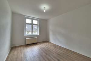 Zuhause ist: Frisch renovierte 2-Zimmer Wohnung in Essen Dellwig!