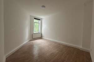 Studenten WG – 5 Moderne WG-Zimmer mit Balkon in zentraler Lage von Bremerhaven – An der Allee 29, 27568 Mitte, Bremerhaven – Vorschaubild 15