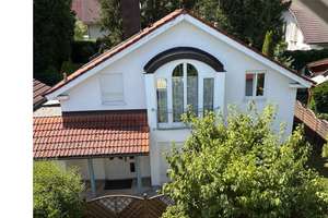 Freistehendes Einfamilienhaus mit Garten, Kamin und Sauna in ruhiger Lage von Fasangarten