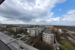 Ruhige Lage, kurze mit Platz für 2 Zahnbürsten im Bad - 2 Zimmer, Balkon & EBK – Wittenberger Straße 1A, 6123 Silberhöhe, Halle (Saale) – Vorschaubild 7