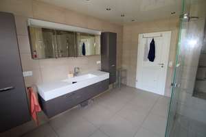 Substanz und Perspektive: Einfamilienhaus mit Einliegerwohnung in Hamminkeln-Brünen... – Die vollständige Adresse der Immobilie erhältst du vom Anbieter., 46495 Hamminkeln – Vorschaubild 16