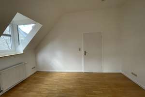 Viel Platz für den Alltag in dieser 4-Zimmer-Wohnung in Wiesbaden – Philippsbergstraße 35, 65195 Nordost, Wiesbaden – Vorschaubild 10