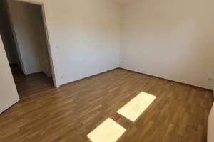 Frisch renovierte Wohnung wartet auf Ihre individuelle Note – Wasmerstraße 2, 21079 Wilstorf, Hamburg – Vorschaubild 11