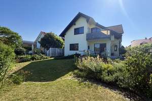 Einfamilienhaus mit Blick über die Felder – Die vollständige Adresse der Immobilie erhältst du vom Anbieter., 85139 Wettstetten – Vorschaubild 1