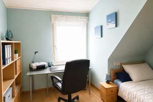 Zweifamilienhaus mit Einliegerwohnung und parkähnlicher Gartenanlage – 63071 Tempelsee, Offenbach am Main – Vorschaubild 13