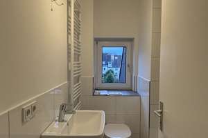 Wohntraum: Frisch sanierte, helle Dachgeschosswohnung in Düsseldorf-Gerresheim – Sonnbornstraße 18, 40625 Gerresheim, Düsseldorf – Vorschaubild 13