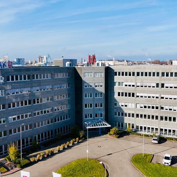 Bis zu 5.000 m² Bürofläche| Ausreichend Parkplätze