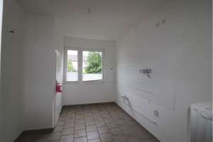 * 3 ZIMMER MIT BALKON IM ERDGESCHOSS*, DU-Rheinhausen, Augustastr. – Alte Krupp-Siedlung – Die vollständige Adresse der Immobilie erhältst du vom Anbieter., 47229 Friemersheim, Duisburg – Vorschaubild 10