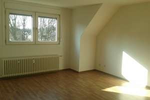 Großzügige Wohnung in der Fischerstr. 124 in Gelsenkirchen, DG rechts