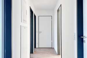 Neubaugebiet Hannover Kronsrode: EBK, Loggia + Terrasse m. Garten, 2 Bäder, Fußbodenhzng, Keller, TG – Gantenbleek 9, 30539 Bemerode, Hannover – Vorschaubild 8