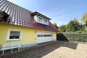 Energetisch modernisiertes Ein- bzw. Zweifamilienhaus mit Doppelgarage und Garten! – Die vollständige Adresse der Immobilie erhältst du vom Anbieter., 96253 Untersiemau – Vorschaubild 4