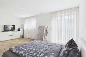 Modernes, lichtdurchflutetes Einfamilienhaus mit Doppelgarage, IN-Südost – Die vollständige Adresse der Immobilie erhältst du vom Anbieter., 85053 Südost, Ingolstadt – Vorschaubild 13