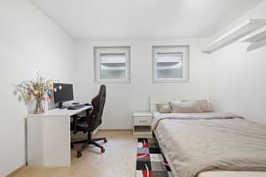 Dein neues Familiennest: Modernes Townhouse mit Herz in München-Feldmoching | Bj.2016 + Garage – Die vollständige Adresse der Immobilie erhältst du vom Anbieter., 80995 Feldmoching, München – Vorschaubild 15