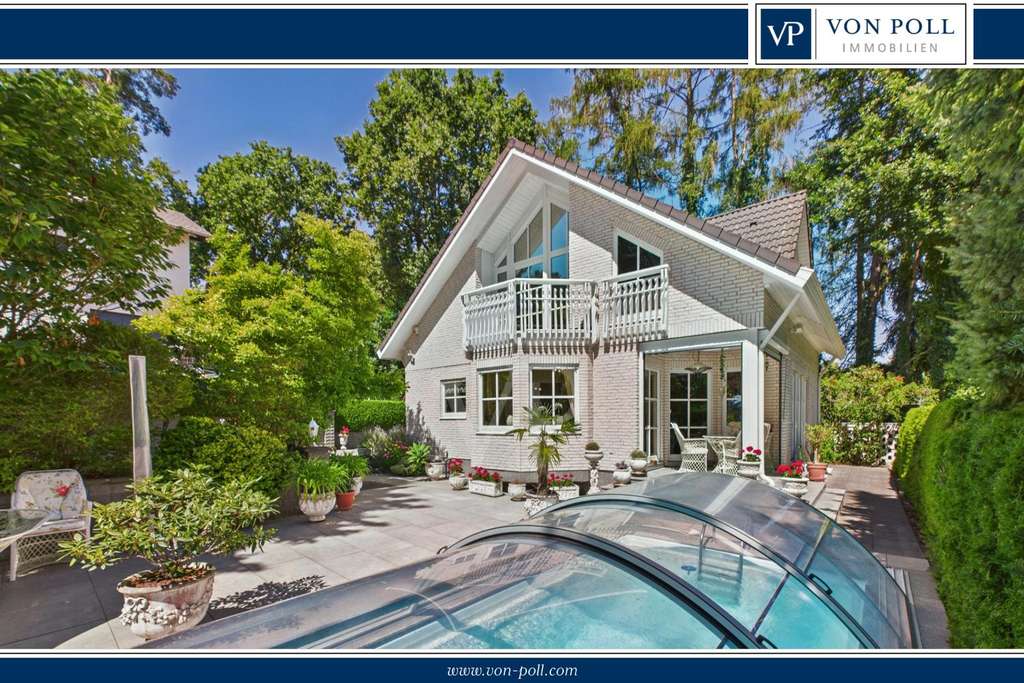 Gepflegtes Einfamilienhaus mit 4 Zimmern, Pool, Sauna und Vollkeller - in begehrter Lage von Wildau