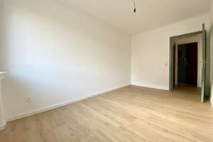 *PROVISIONSFREI* Helle 3-Zimmer Wohnung mit Sonnen-SW-Balkon im 3.OG – Karolingerstraße 1-7, 40223 Bilk, Düsseldorf – Vorschaubild 14